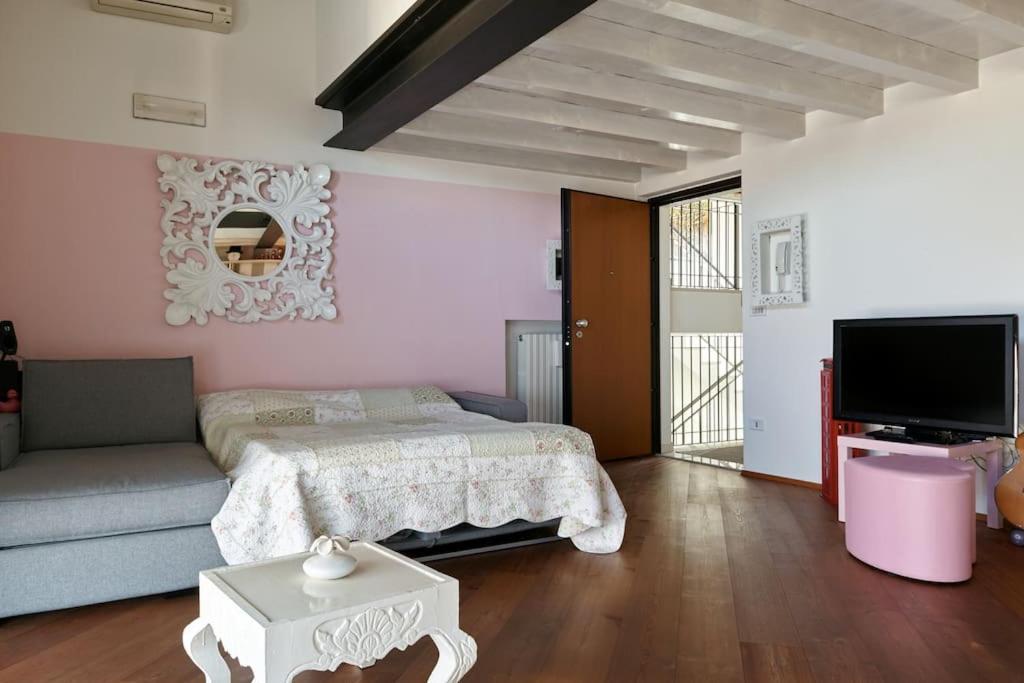 Your Little Loft Villafranca di Verona Buitenkant foto